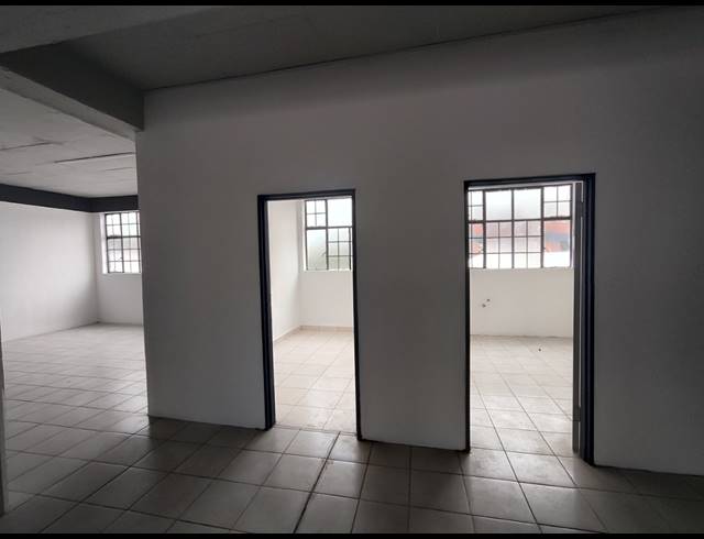 2,400M² BUILDING FOR SALE IN MAITLAND